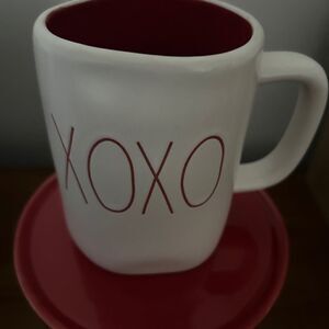 Rae Dunn Artisan Collection by Magenta XOXO Red Inside Coffee Tea Mug